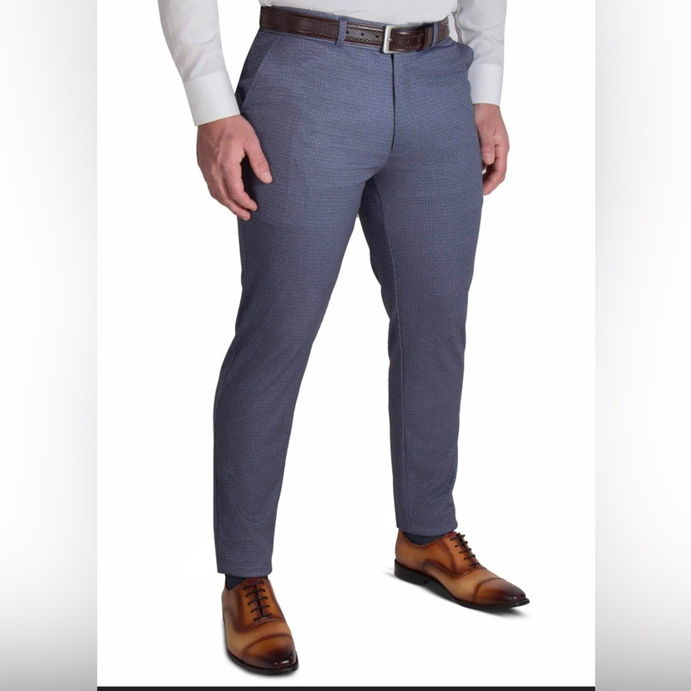 Jachs New York Men’s Charcoal Chinos in Size 32 Waist